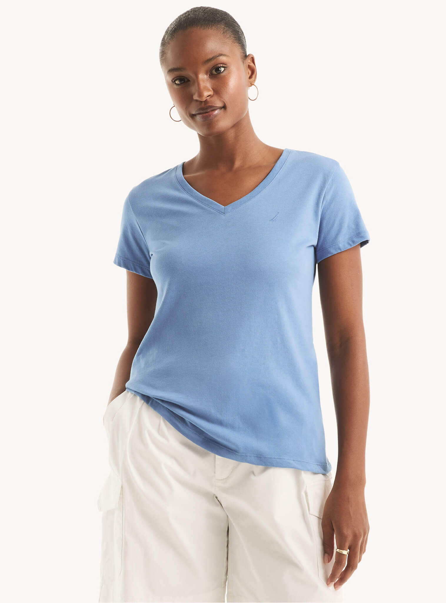 Polera Manga Corta Básica Cuello V Celeste Oscuro Sustainably