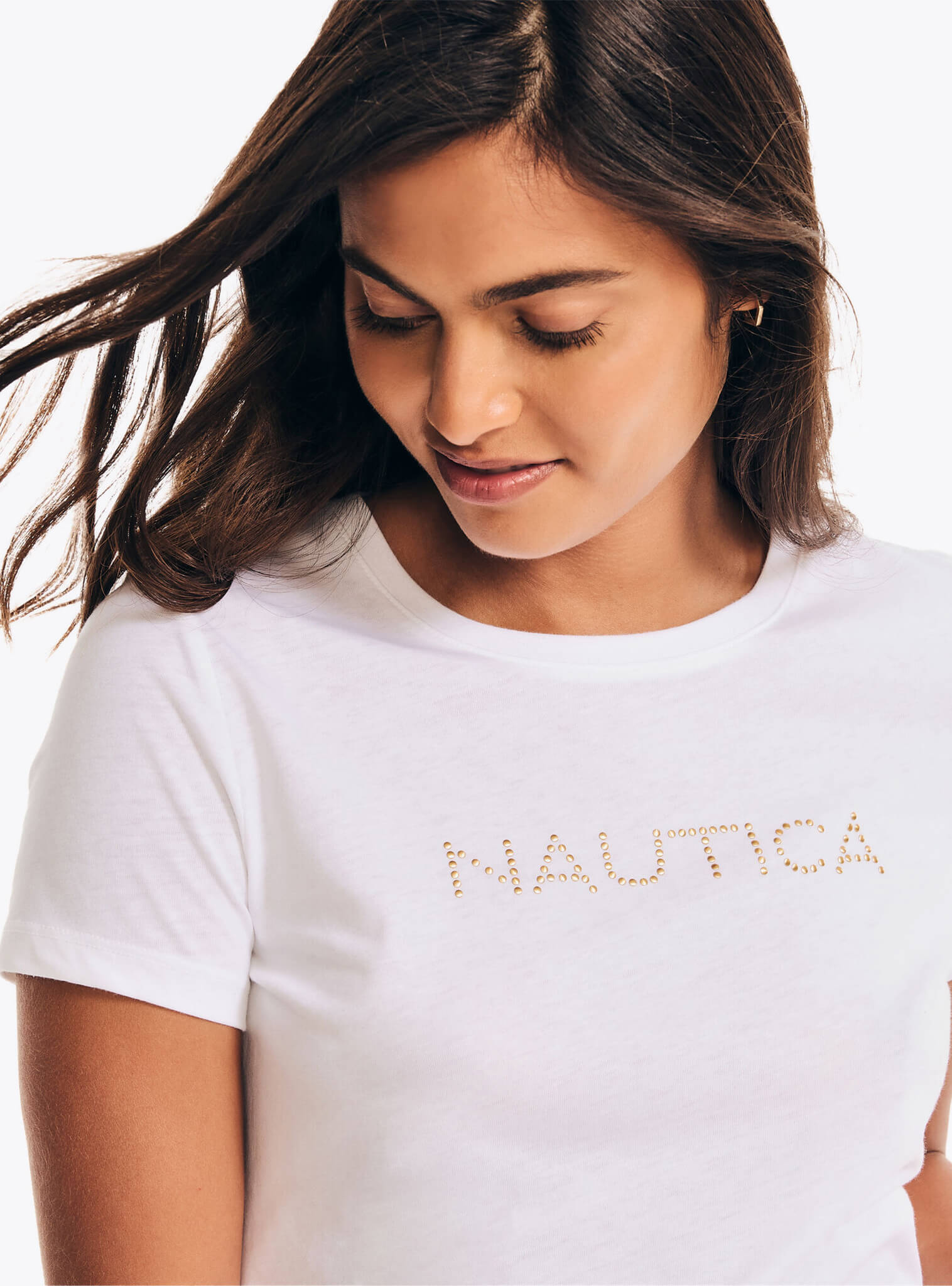 Polera Manga Corta Logo Cuello Redondo Blanco Sustainably Crafted Mujer