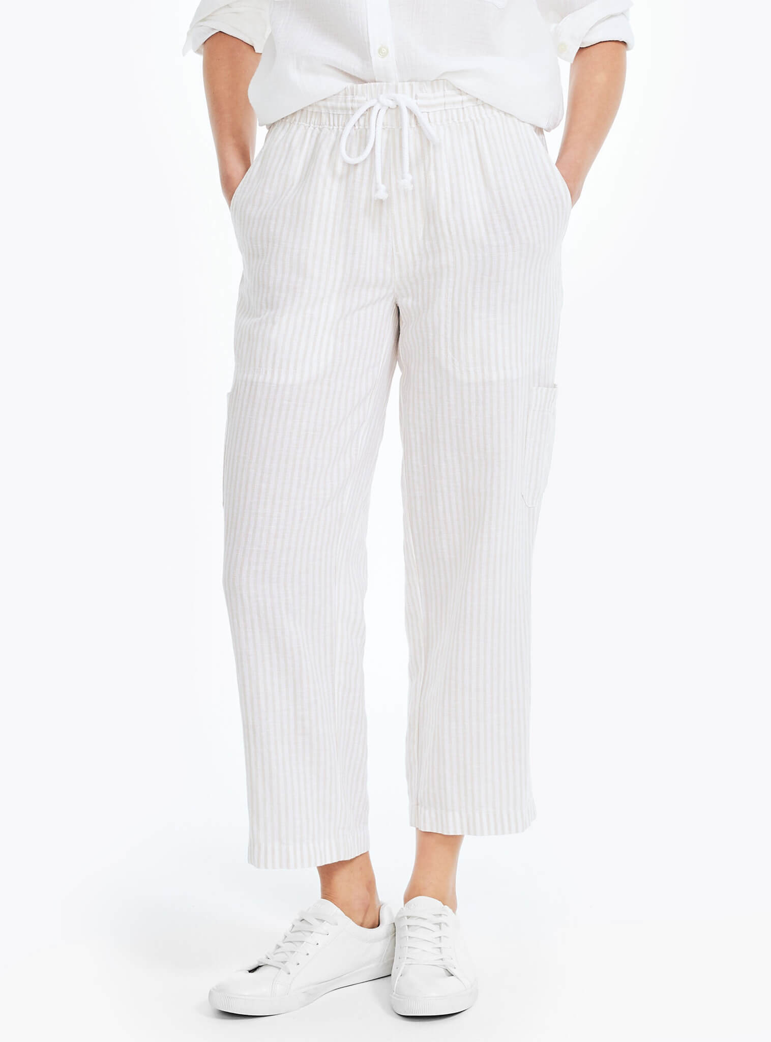 TIKI Pantalones cortos de lino blanco - ¡Compra en línea! Hazel